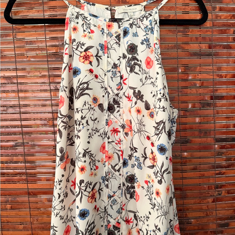 Skies Are Blue Floral Tank Top - Multicolor